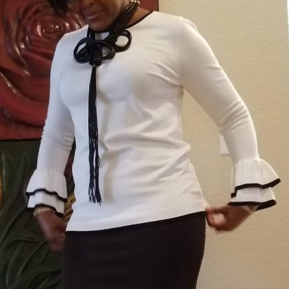 top - Picture 6 of 6